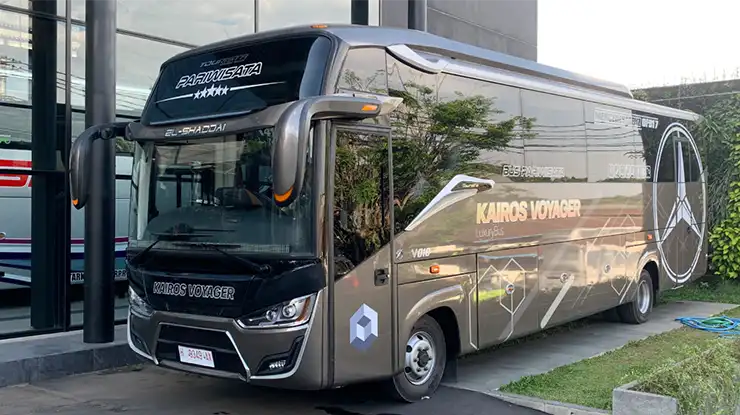 Bus Pariwisata Kairos Voyager