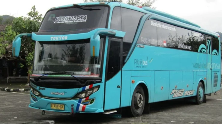 Bus Pariwisata