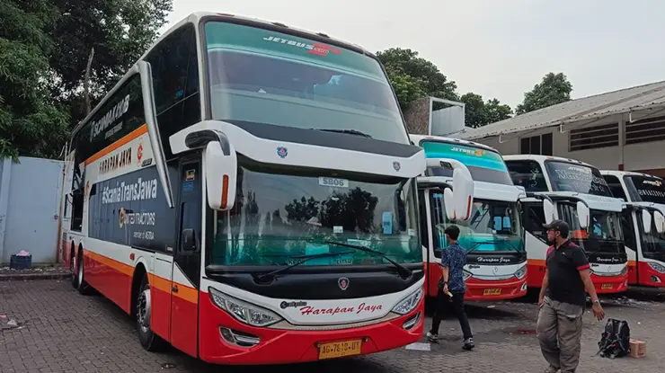 Double Decker PO Harapan Jaya