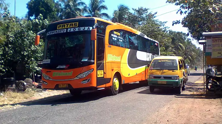 Jadwal Bus Efisiensi Kebumen Purwokerto Hari Ini