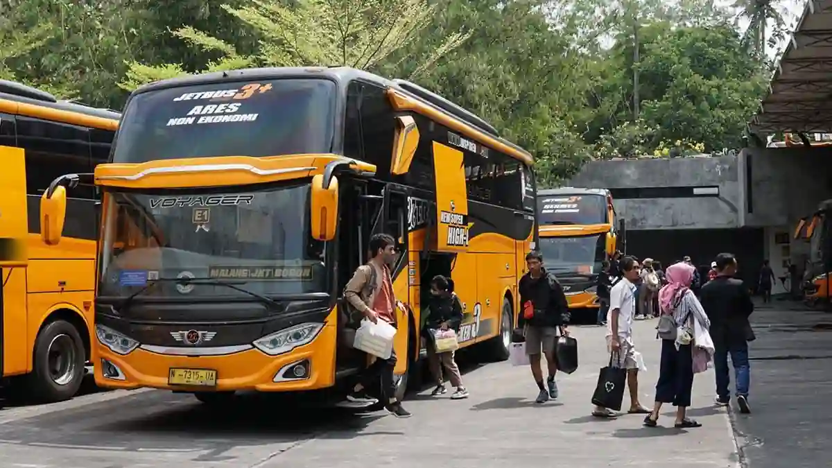 Daftar Agen Bus di Pasar Rebo