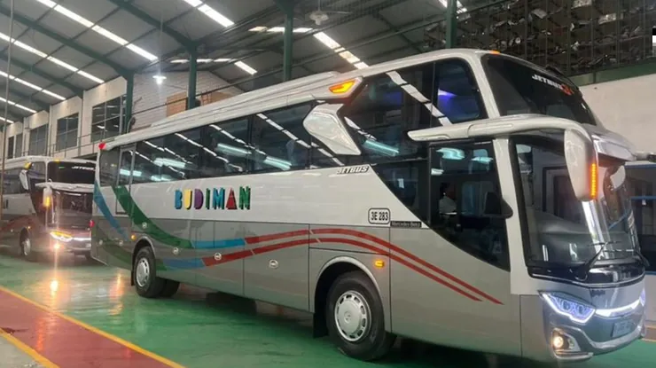 Kelas Bus Budiman Jakarta Pangandaran