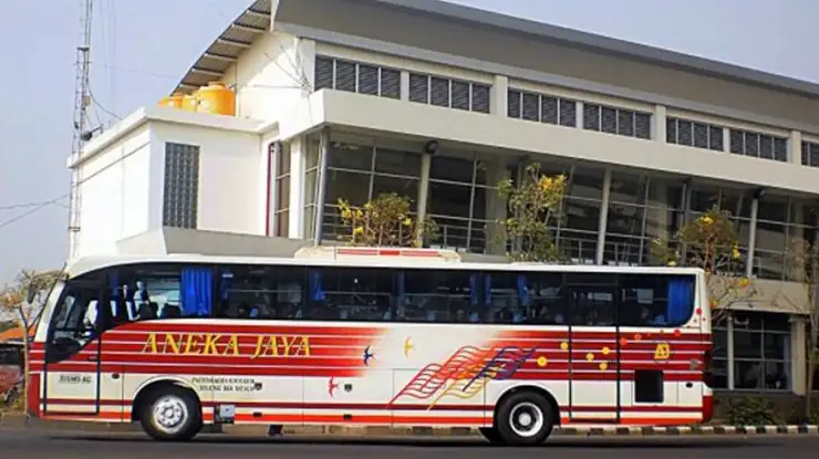 Jadwal Bus Aneka Jaya Surabaya Pacitan Hari Ini