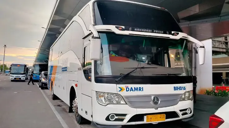 Kelas Bus DAMRI Kayuringin Pringsewu