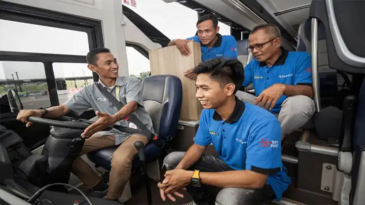 Prospek Karir Sopir Bus Pariwisata