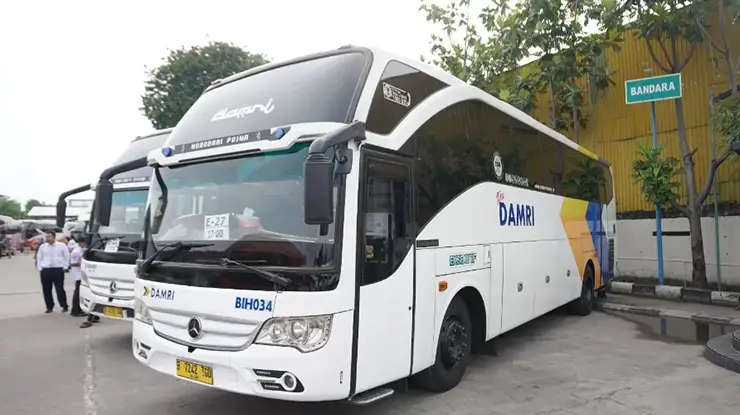 Review Bus DAMRI Purwokerto Jakarta