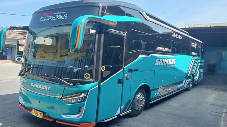 Kelas Bus Bus Sahabat Cirebon Merak