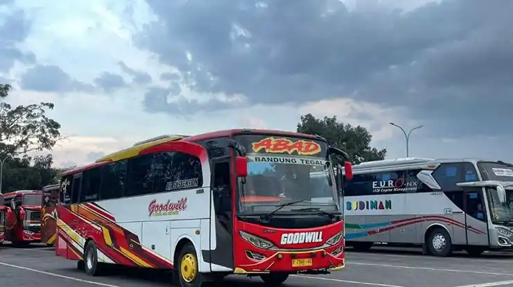 Review Bus Goodwill Purwokerto Bandung